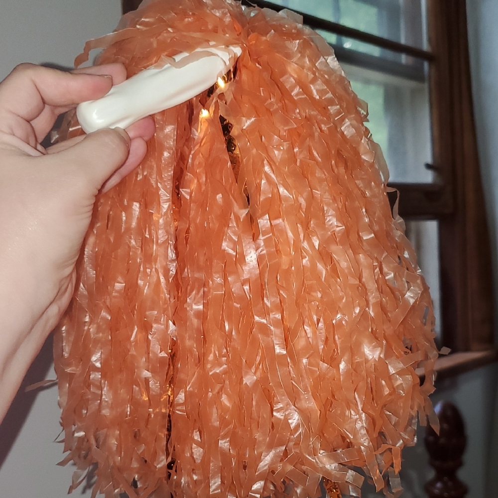 ❤️‍🔥10/$10❤️‍🔥 Single Orange Cheerleading Football Pom Pom